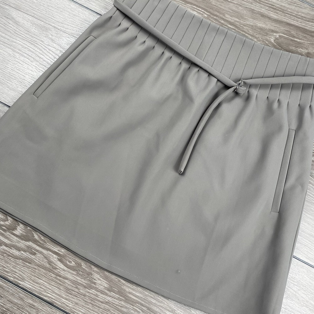 Diane Von Furstenberg Women's Mini Skirt Grey Belted 8 Read